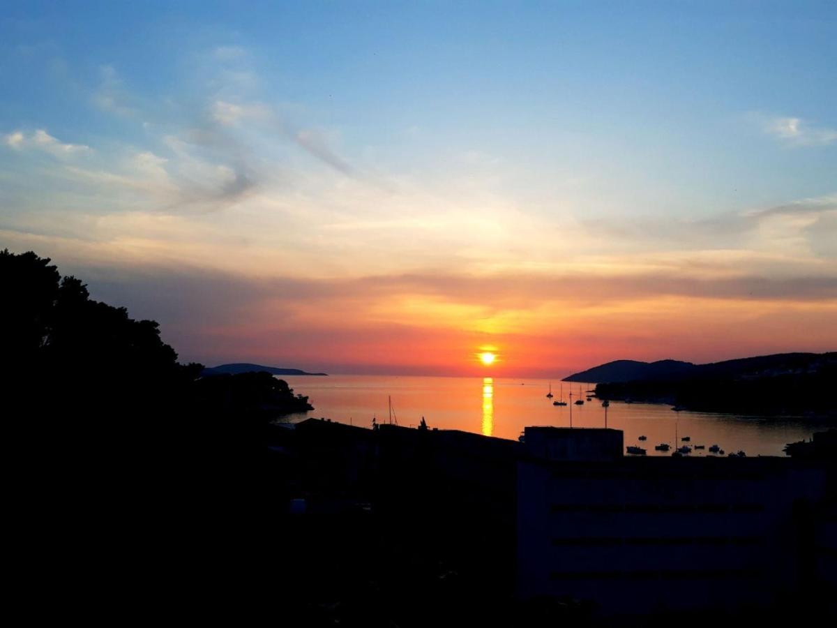 Hostel Kapa ฮวาร์ ภายนอก รูปภาพ