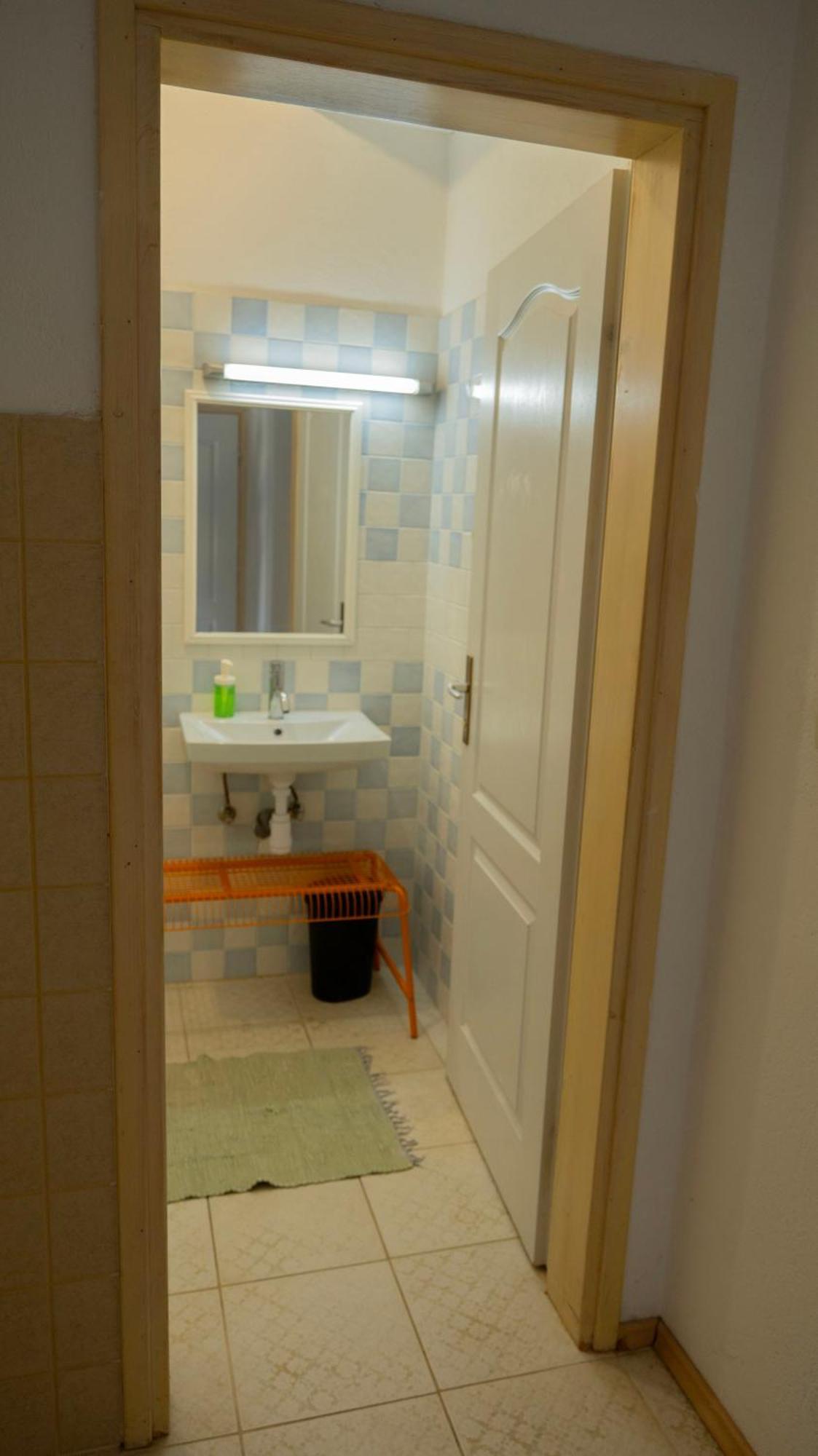 Hostel Kapa ฮวาร์ ภายนอก รูปภาพ